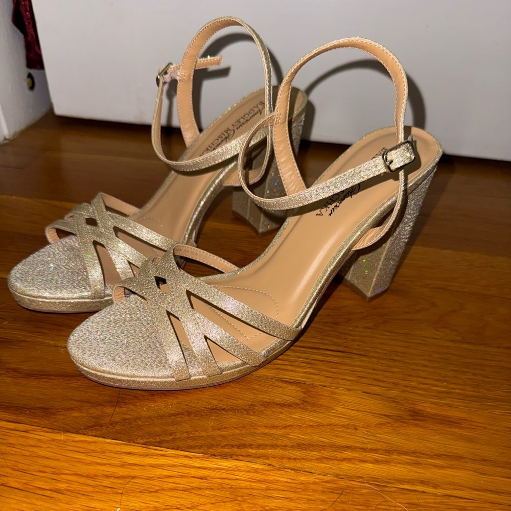 Women’s New American Glamour Light Gold Heels